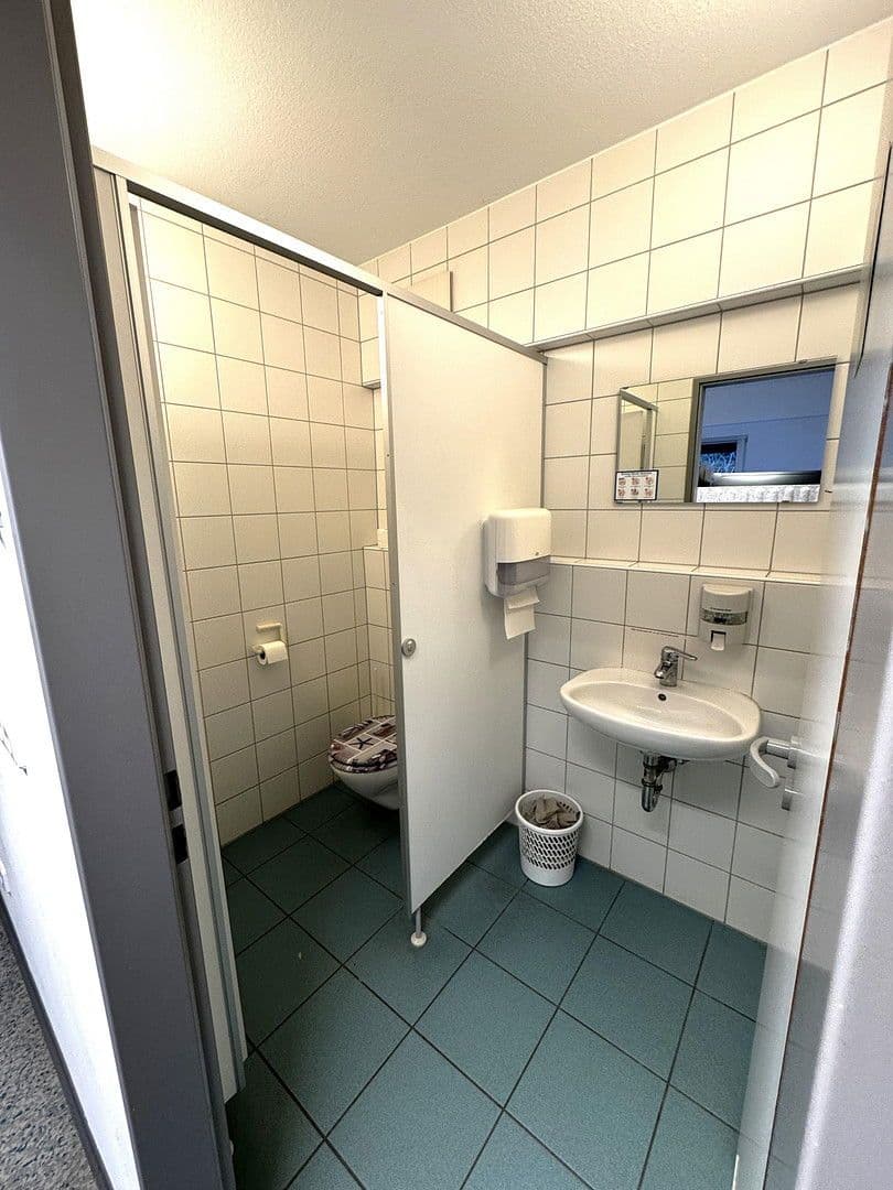 office to rent, 215 m², Eisingen, Bavaria office to rent, 215 m², Eisingen, Bavaria