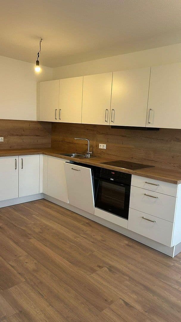 3 bedroom flat to rent, 74 m², Mathildenstr. 14, Offenbach, Hesse 3 bedroom flat to rent, 74 m², Mathildenstr. 14, Offenbach, Hesse