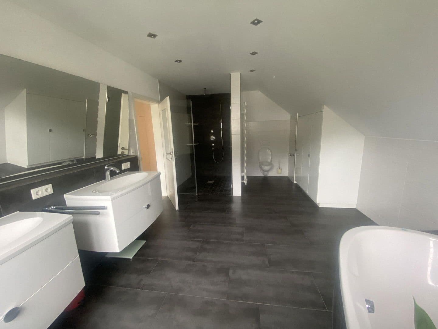 3 bedroom with open-plan kitchen flat to rent, 150 m², Weiler-Simmerberg, Bavaria 3 bedroom with open-plan kitchen flat to rent, 150 m², Weiler-Simmerberg, Bavaria