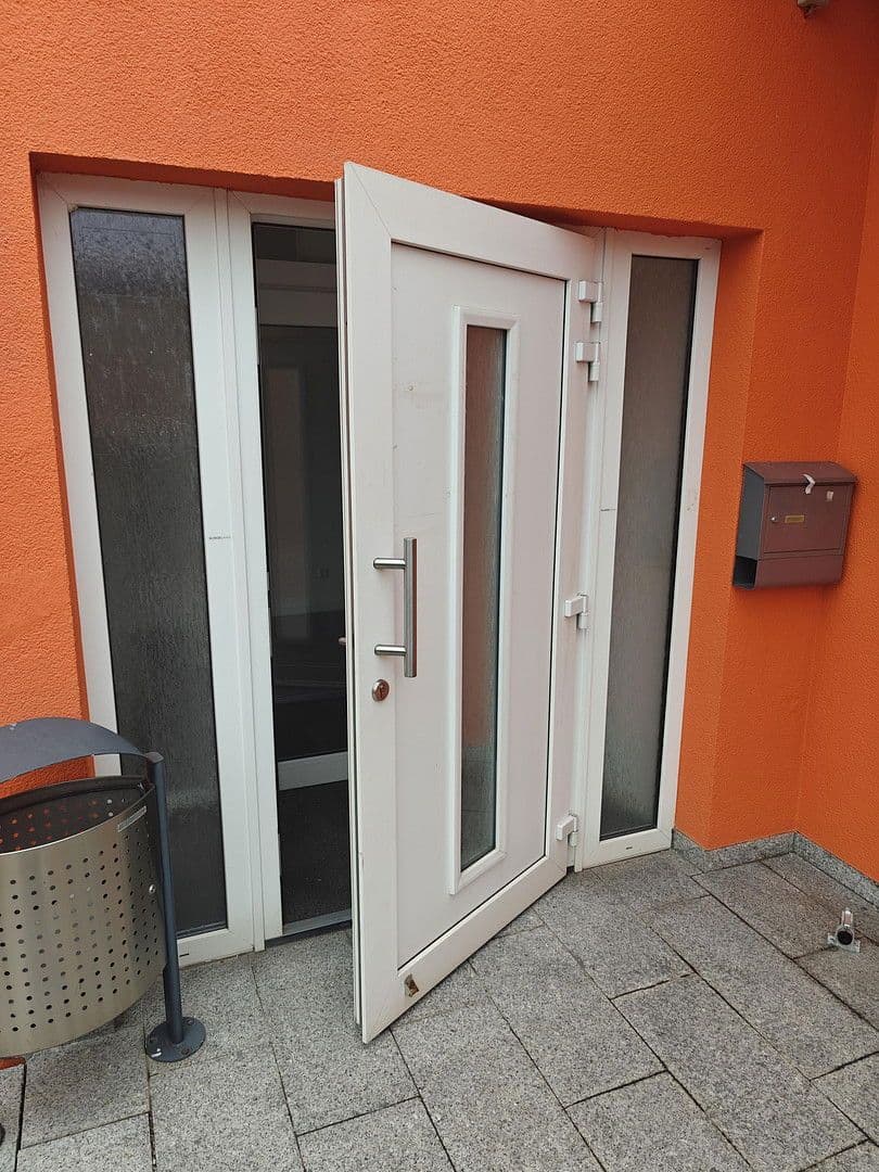 office to rent, 240 m², Anbacherstr. 26, Gunzenhausen, Bavaria office to rent, 240 m², Anbacherstr. 26, Gunzenhausen, Bavaria