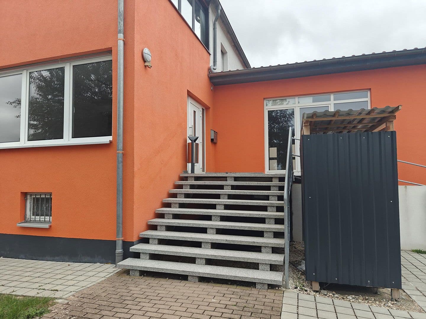 office to rent, 240 m², Anbacherstr. 26, Gunzenhausen, Bavaria office to rent, 240 m², Anbacherstr. 26, Gunzenhausen, Bavaria