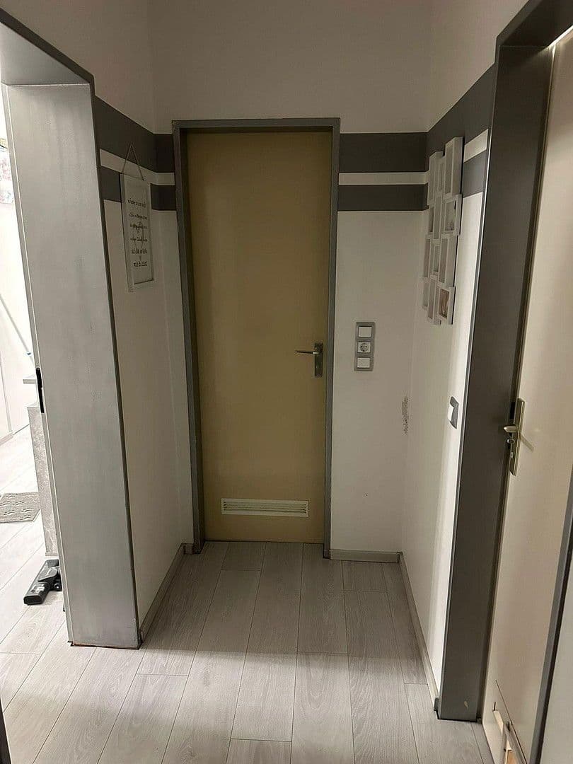 1 bedroom with open-plan kitchen flat for sale, 65 m², Ludwigshafen, Rhineland-Palatinate 1 bedroom with open-plan kitchen flat for sale, 65 m², Ludwigshafen, Rhineland-Palatinate