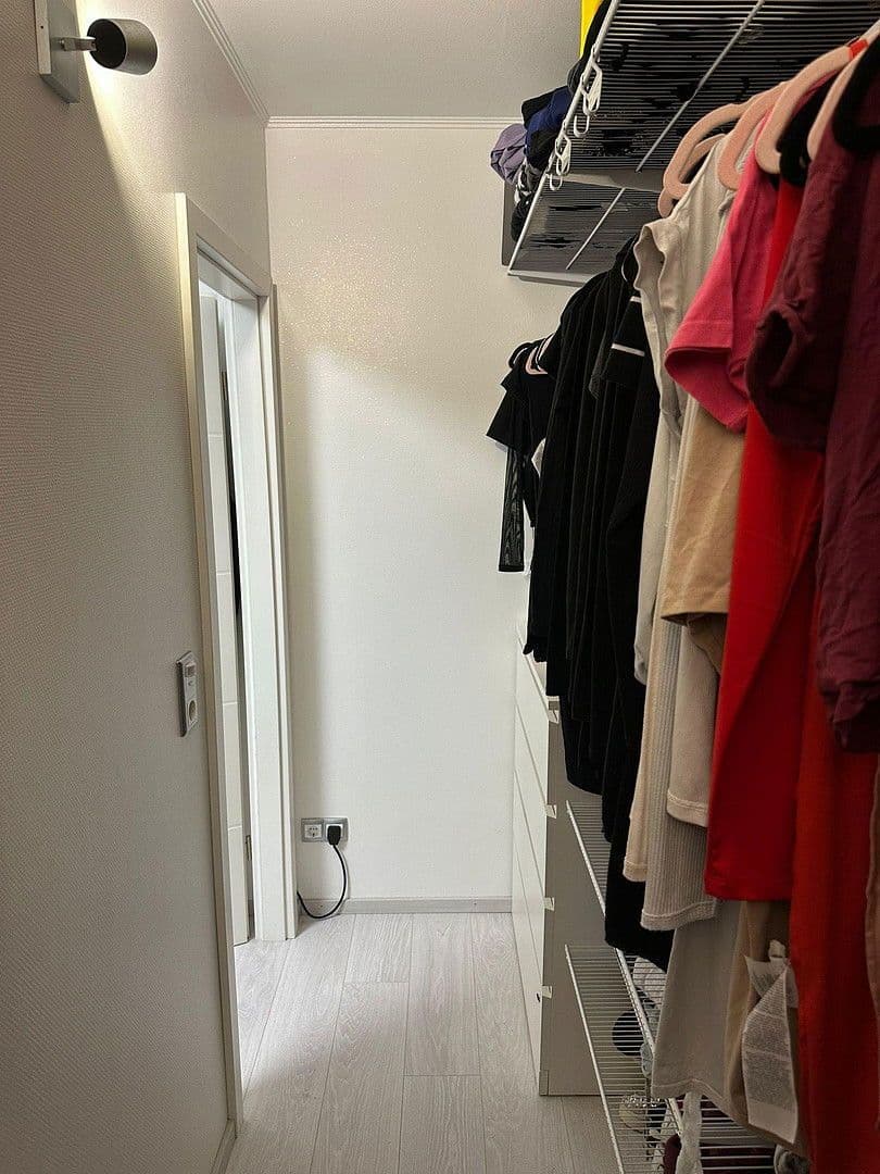 1 bedroom with open-plan kitchen flat for sale, 65 m², Ludwigshafen, Rhineland-Palatinate 1 bedroom with open-plan kitchen flat for sale, 65 m², Ludwigshafen, Rhineland-Palatinate