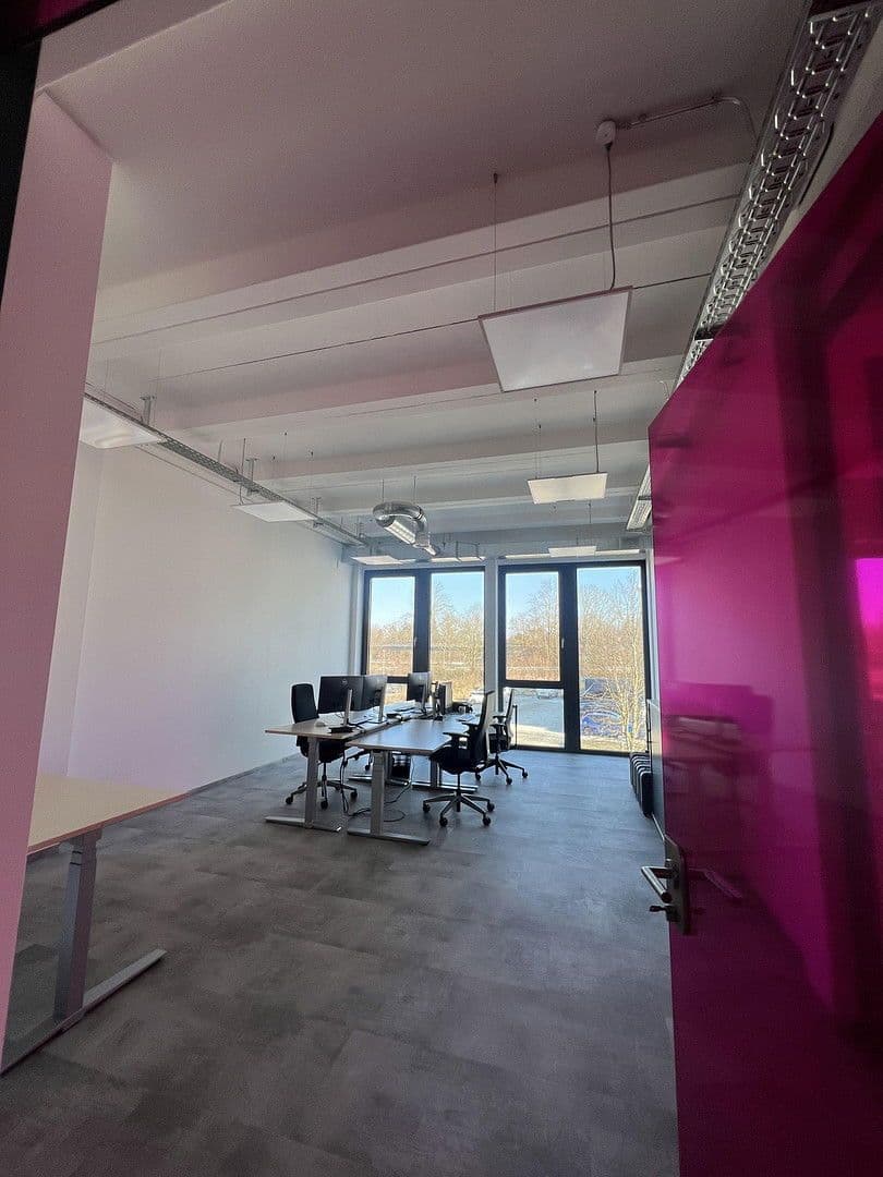 office to rent, 700 m², Wettersteinring 17, Dachau, Bavaria office to rent, 700 m², Wettersteinring 17, Dachau, Bavaria