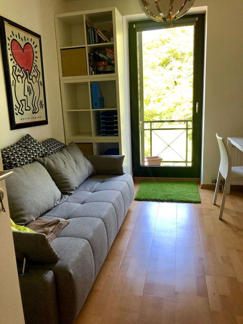 2 bedroom with open-plan kitchen flat to rent, 101 m², Krefeld, North Rhine-Westphalia 2 bedroom with open-plan kitchen flat to rent, 101 m², Krefeld, North Rhine-Westphalia