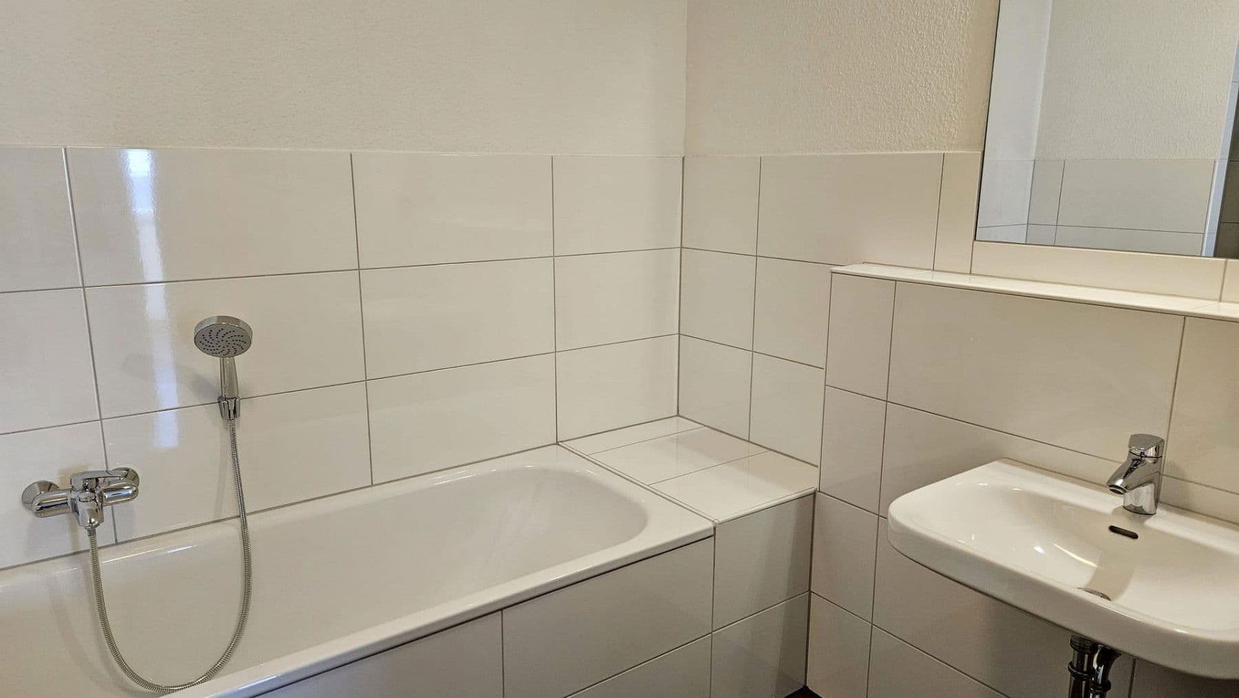 3 bedroom flat to rent, 77 m², Remagen, Rhineland-Palatinate 3 bedroom flat to rent, 77 m², Remagen, Rhineland-Palatinate