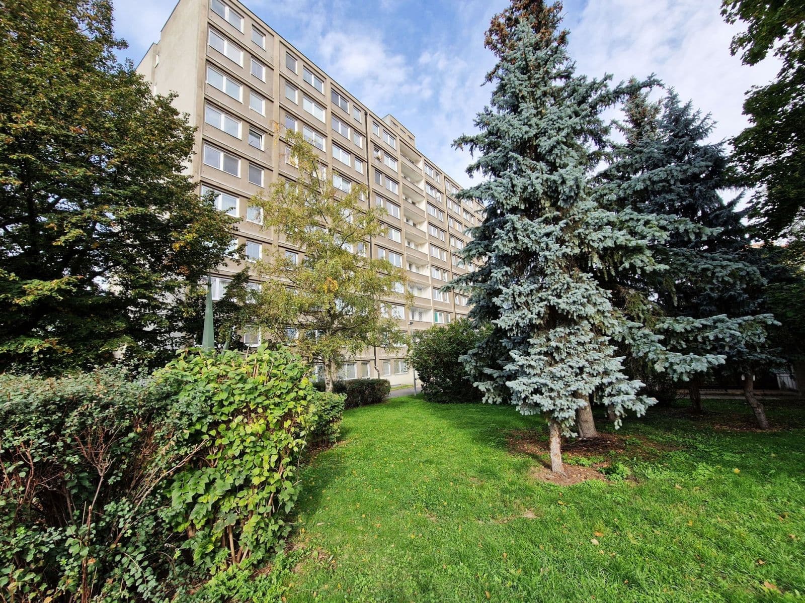 Studio flat to rent, 30 m², Šestajovická, Prague, Prague Studio flat to rent, 30 m², Šestajovická, Prague, Prague