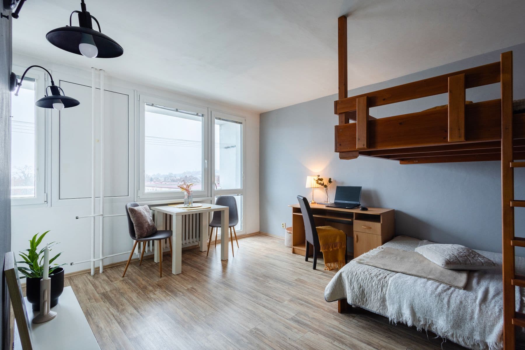 Studio flat for sale, 34 m², Čs. legií, Rakovník, Středočeský Region Studio flat for sale, 34 m², Čs. legií, Rakovník, Středočeský Region