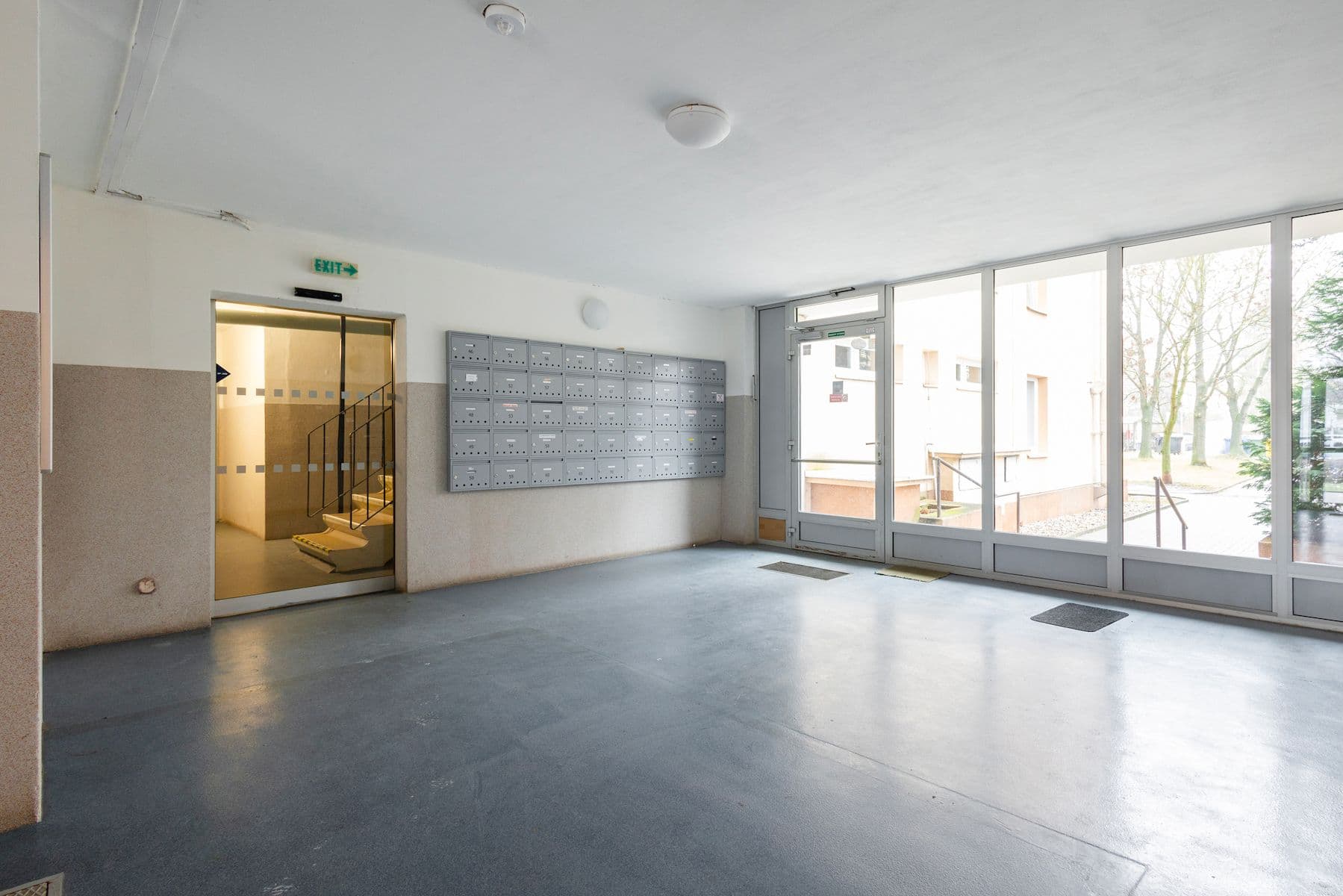 Studio flat for sale, 34 m², Čs. legií, Rakovník, Středočeský Region Studio flat for sale, 34 m², Čs. legií, Rakovník, Středočeský Region