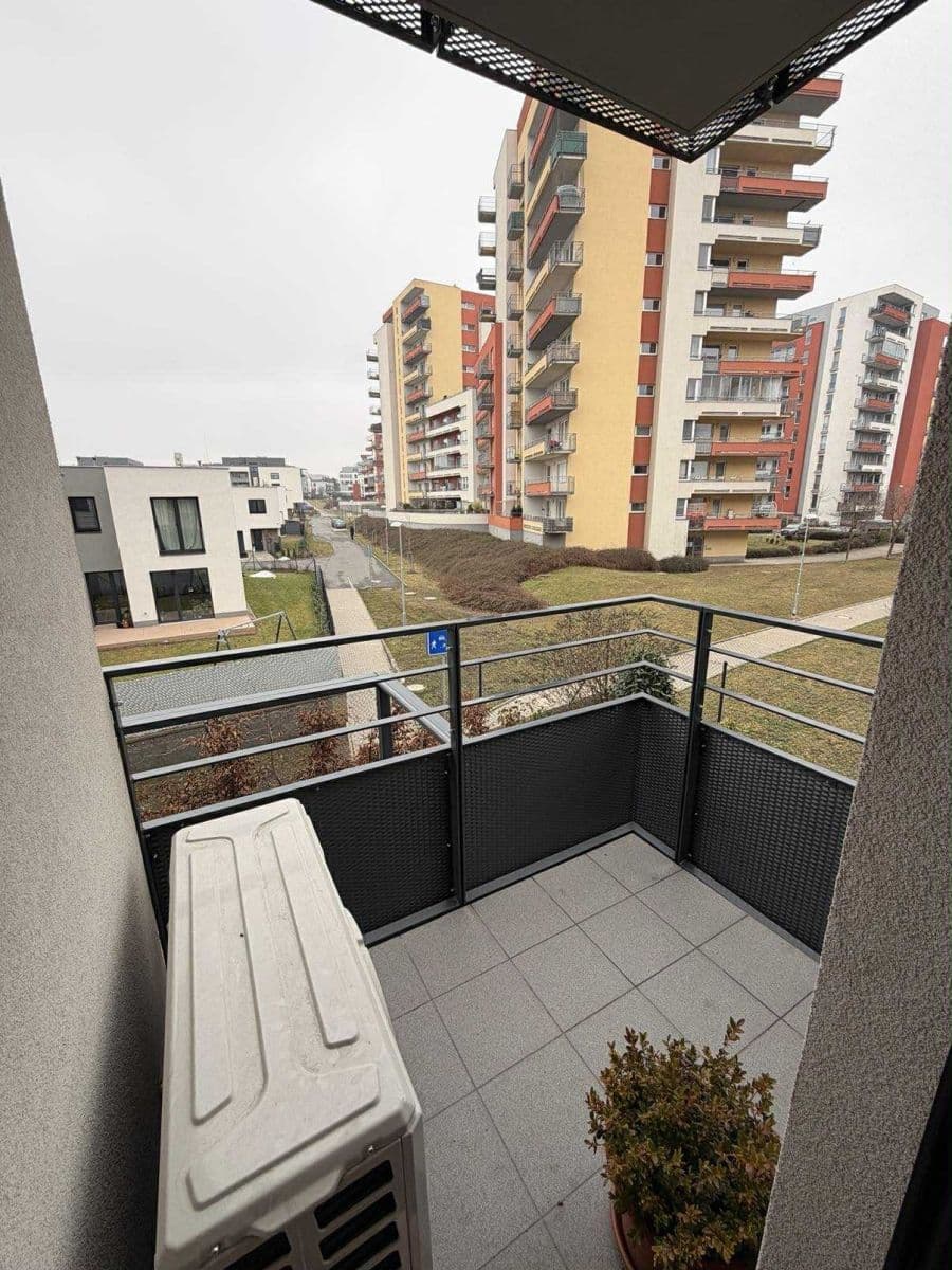 2 bedroom with open-plan kitchen flat for sale, 88 m², Miroslava Hajna, Prague, Prague 2 bedroom with open-plan kitchen flat for sale, 88 m², Miroslava Hajna, Prague, Prague