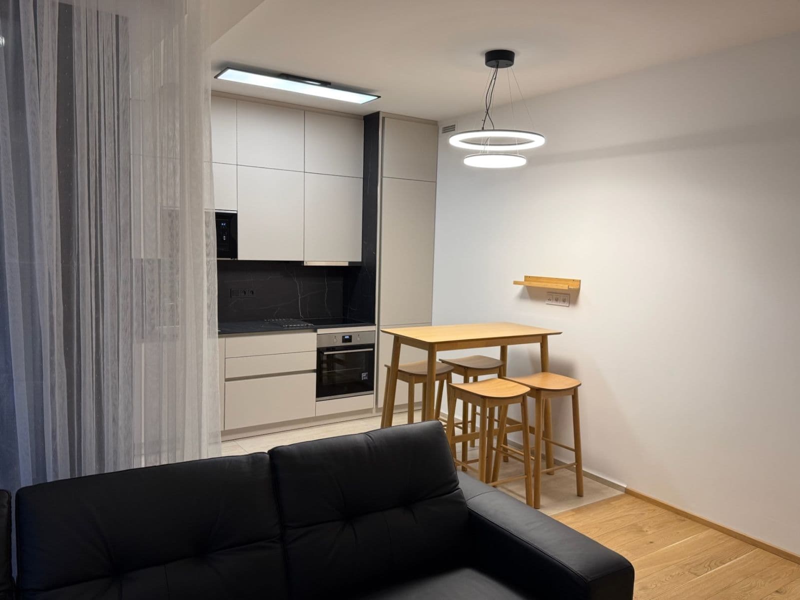 1 bedroom with open-plan kitchen flat to rent, 58 m², Vítězné náměstí, Prague, Prague 1 bedroom with open-plan kitchen flat to rent, 58 m², Vítězné náměstí, Prague, Prague