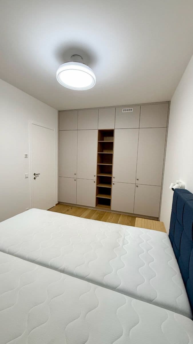 1 bedroom with open-plan kitchen flat to rent, 58 m², Vítězné náměstí, Prague, Prague 1 bedroom with open-plan kitchen flat to rent, 58 m², Vítězné náměstí, Prague, Prague