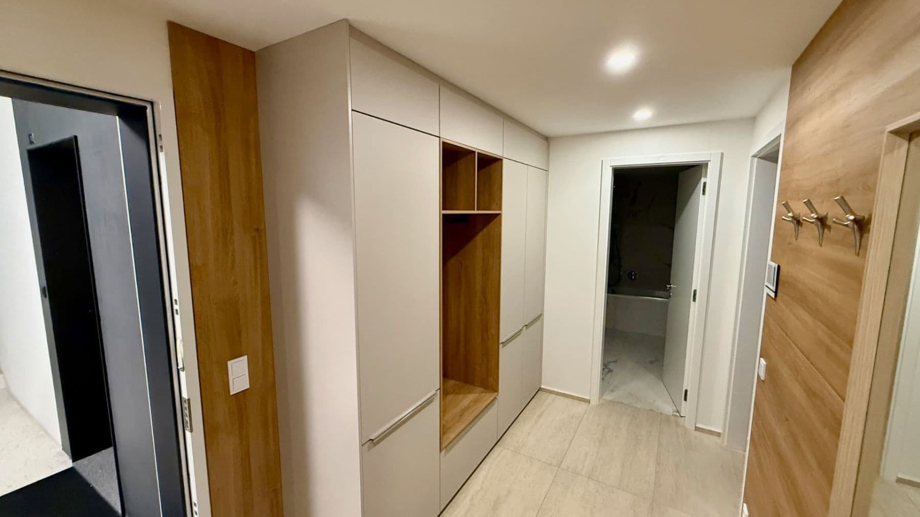 1 bedroom with open-plan kitchen flat to rent, 58 m², Vítězné náměstí, Prague, Prague 1 bedroom with open-plan kitchen flat to rent, 58 m², Vítězné náměstí, Prague, Prague