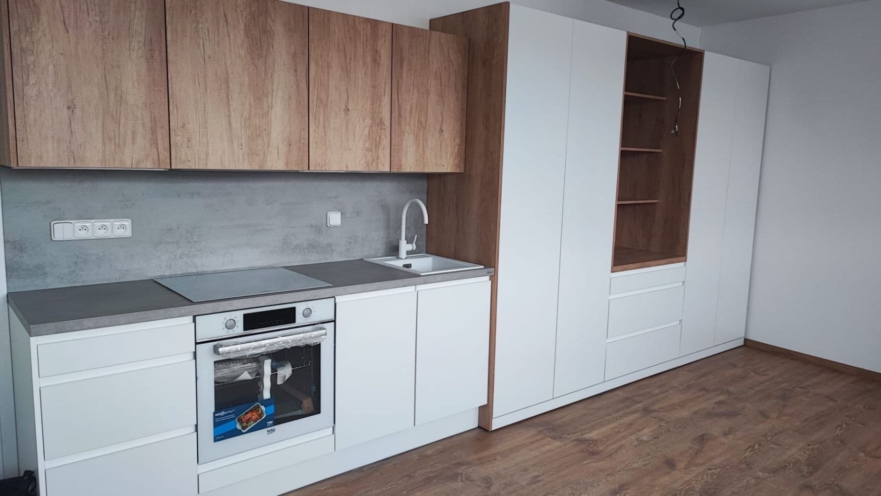 Studio flat to rent, 41 m², Kardinála Berana, Plzeň, Plzeňský Region Studio flat to rent, 41 m², Kardinála Berana, Plzeň, Plzeňský Region