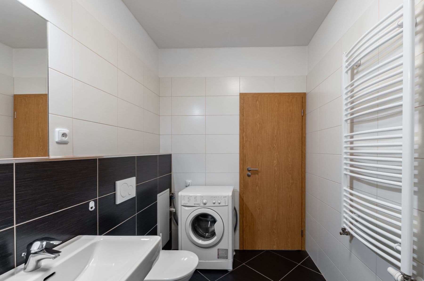 Studio flat to rent, 37 m², Medunova, Prague, Prague Studio flat to rent, 37 m², Medunova, Prague, Prague