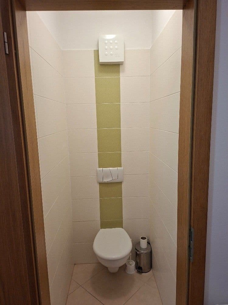 2 bedroom with open-plan kitchen flat to rent, 72 m², Křižíkova, Prague, Prague 2 bedroom with open-plan kitchen flat to rent, 72 m², Křižíkova, Prague, Prague