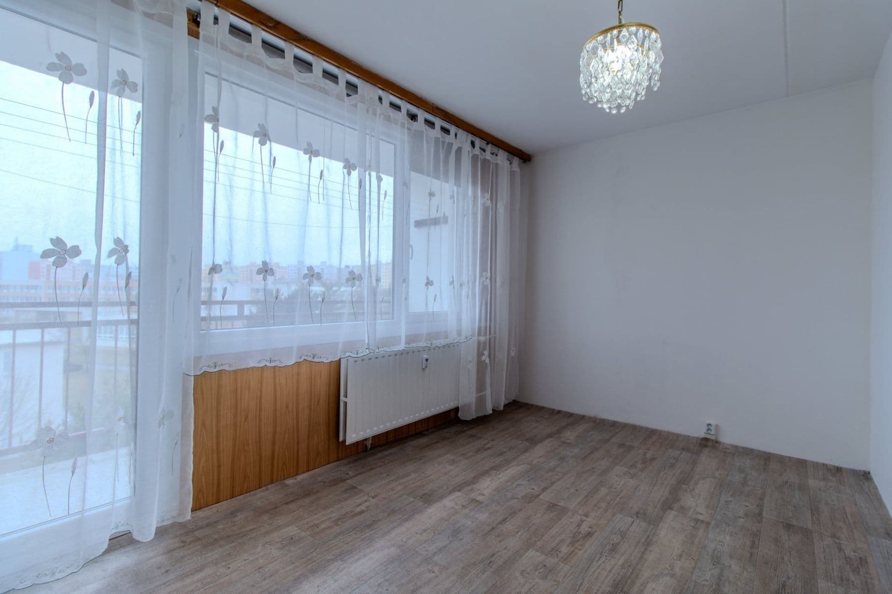 4 bedroom flat to rent, 82 m², Rabštejnská, Plzeň, Plzeňský Region 4 bedroom flat to rent, 82 m², Rabštejnská, Plzeň, Plzeňský Region