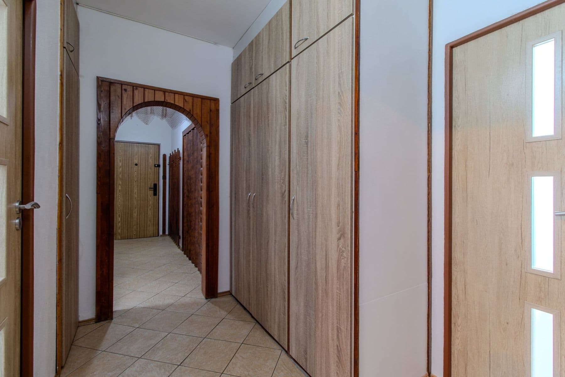 4 bedroom flat to rent, 82 m², Rabštejnská, Plzeň, Plzeňský Region 4 bedroom flat to rent, 82 m², Rabštejnská, Plzeň, Plzeňský Region