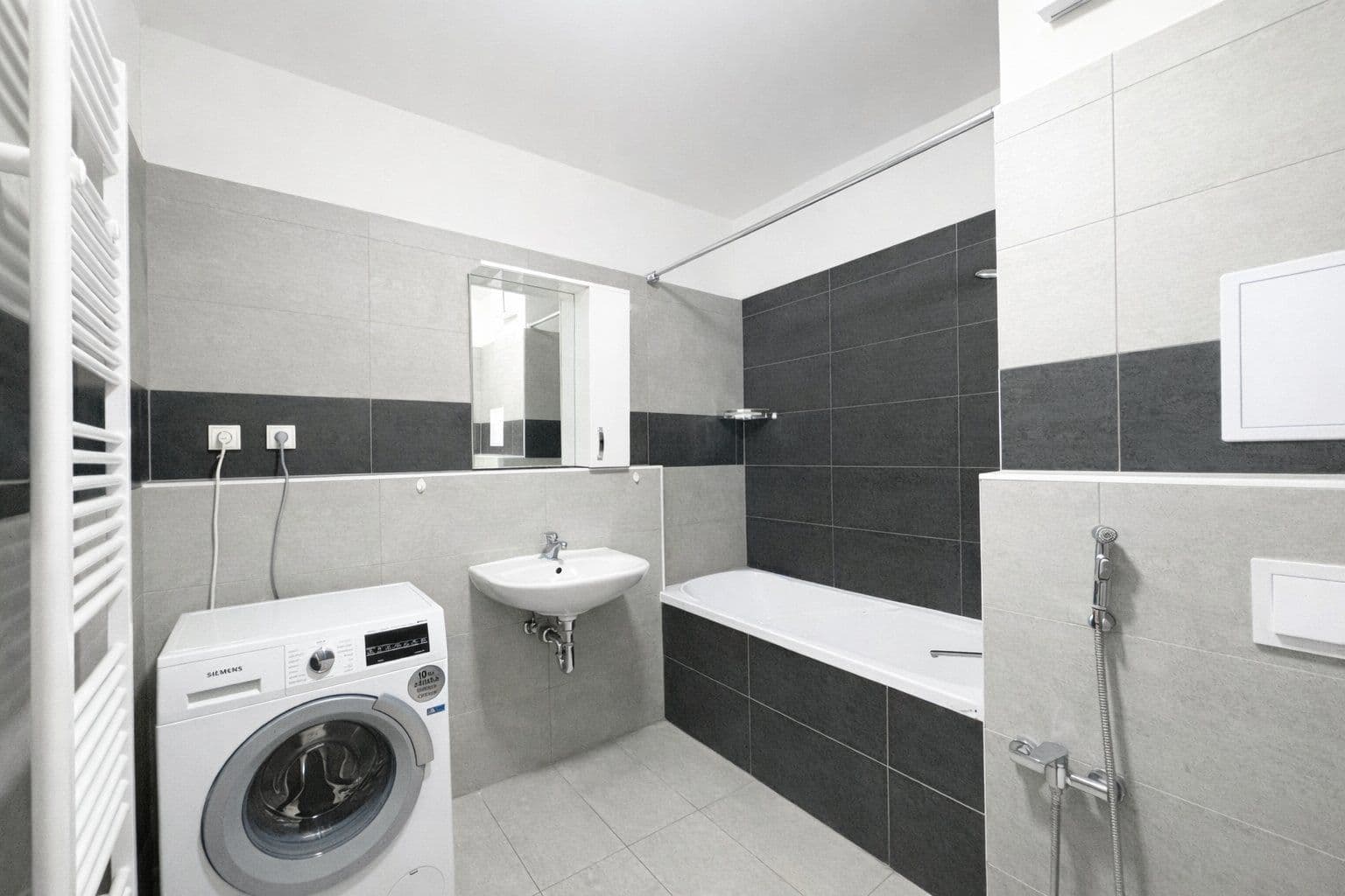 1 bedroom with open-plan kitchen flat to rent, 55 m², Jaroslava Holečka, Kladno, Středočeský Region 1 bedroom with open-plan kitchen flat to rent, 55 m², Jaroslava Holečka, Kladno, Středočeský Region