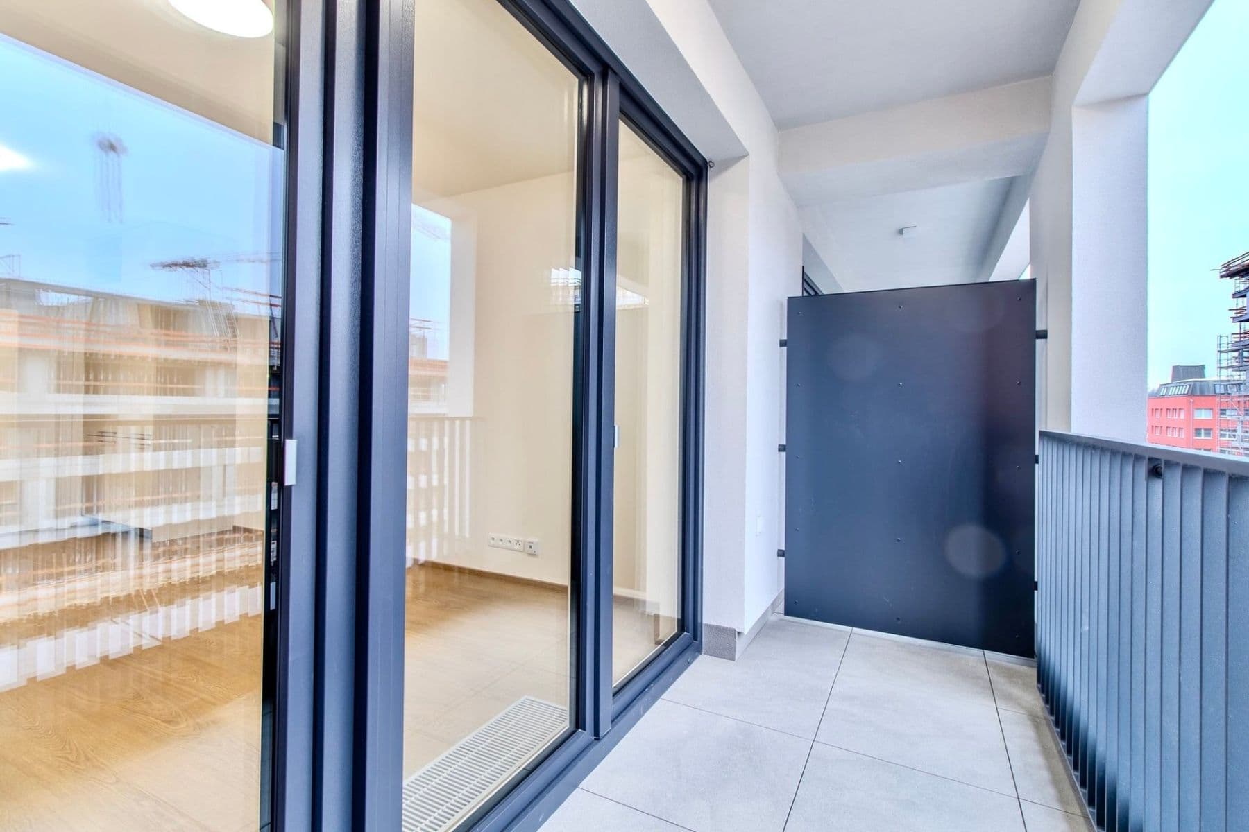 Studio flat to rent, 32 m², Poděbradská, Prague, Prague Studio flat to rent, 32 m², Poděbradská, Prague, Prague