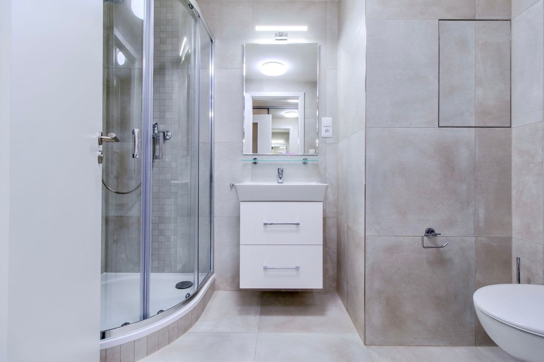 Studio flat to rent, 32 m², Poděbradská, Prague, Prague Studio flat to rent, 32 m², Poděbradská, Prague, Prague