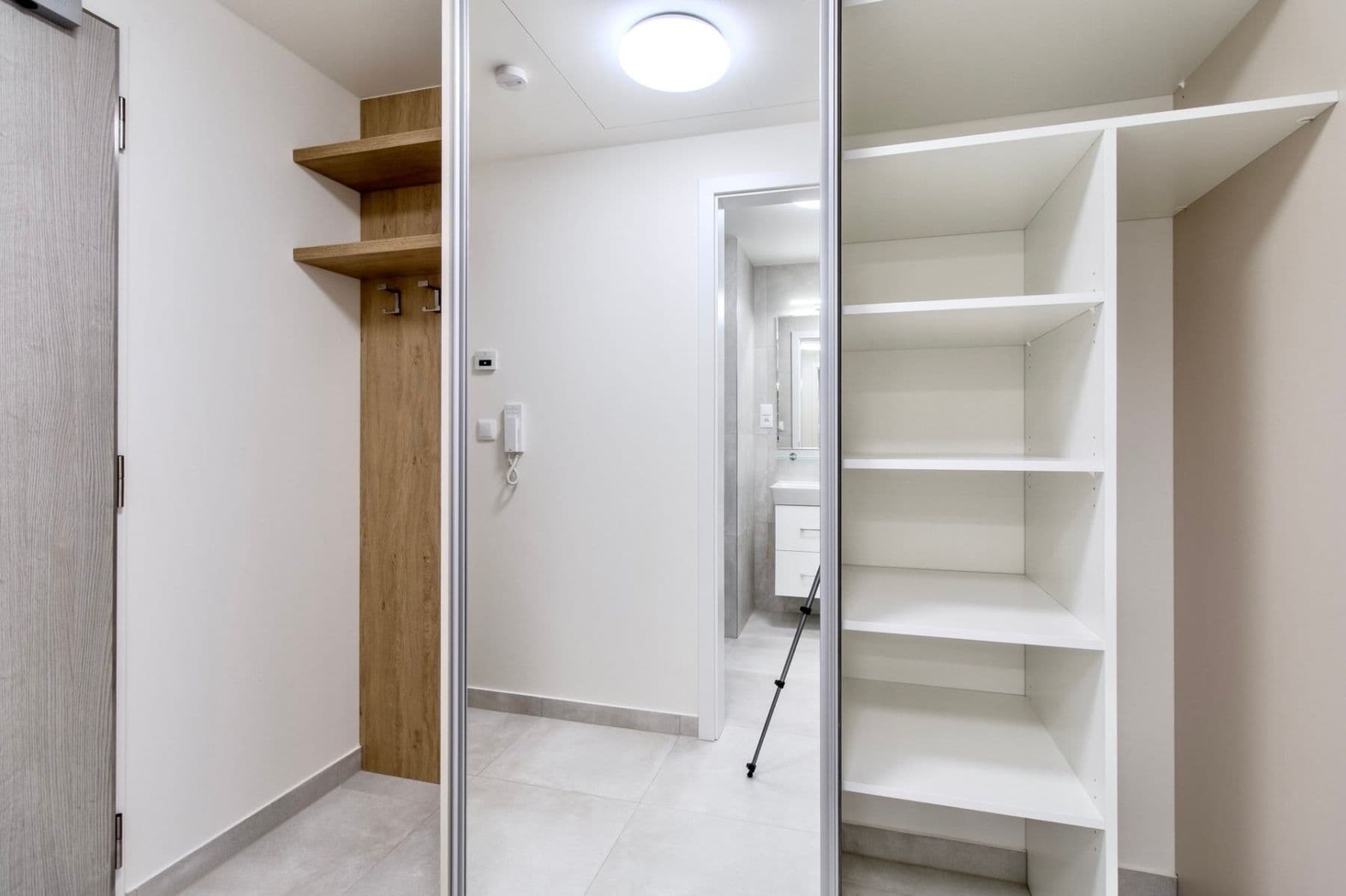 Studio flat to rent, 32 m², Poděbradská, Prague, Prague Studio flat to rent, 32 m², Poděbradská, Prague, Prague