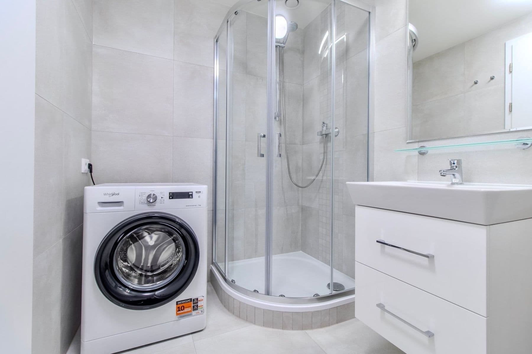 Studio flat to rent, 32 m², Poděbradská, Prague, Prague Studio flat to rent, 32 m², Poděbradská, Prague, Prague