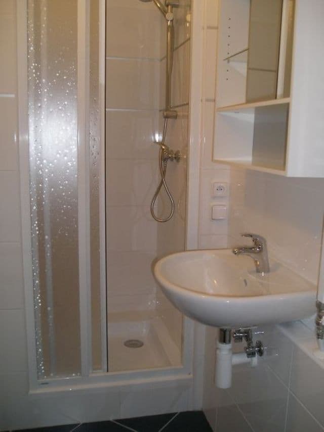 Studio flat to rent, 21 m², Pasteurova, Prague, Prague Studio flat to rent, 21 m², Pasteurova, Prague, Prague