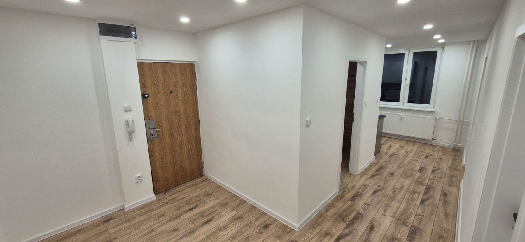 2 bedroom flat for sale, 62 m², Zahradní, Chomutov, Ústecký Region 2 bedroom flat for sale, 62 m², Zahradní, Chomutov, Ústecký Region