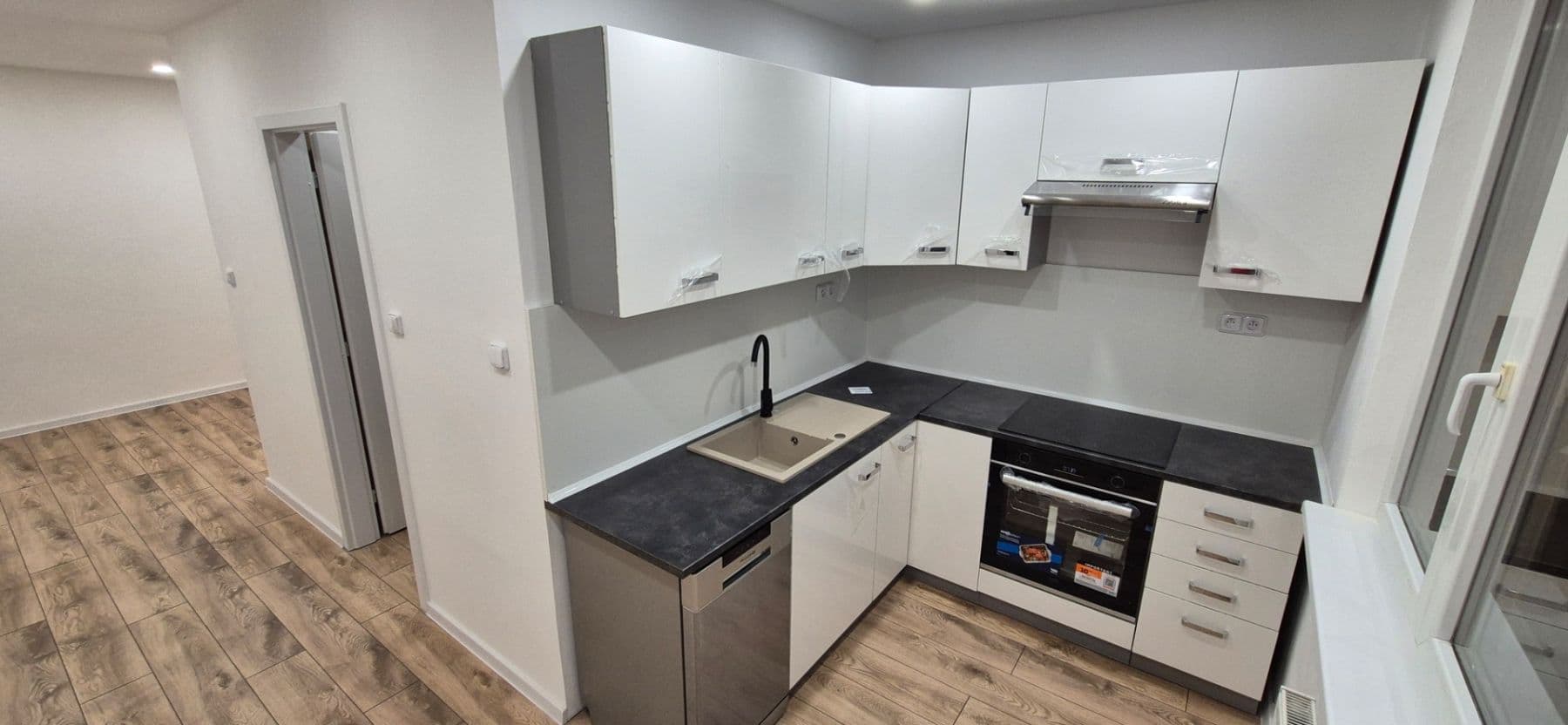 2 bedroom flat for sale, 62 m², Zahradní, Chomutov, Ústecký Region 2 bedroom flat for sale, 62 m², Zahradní, Chomutov, Ústecký Region