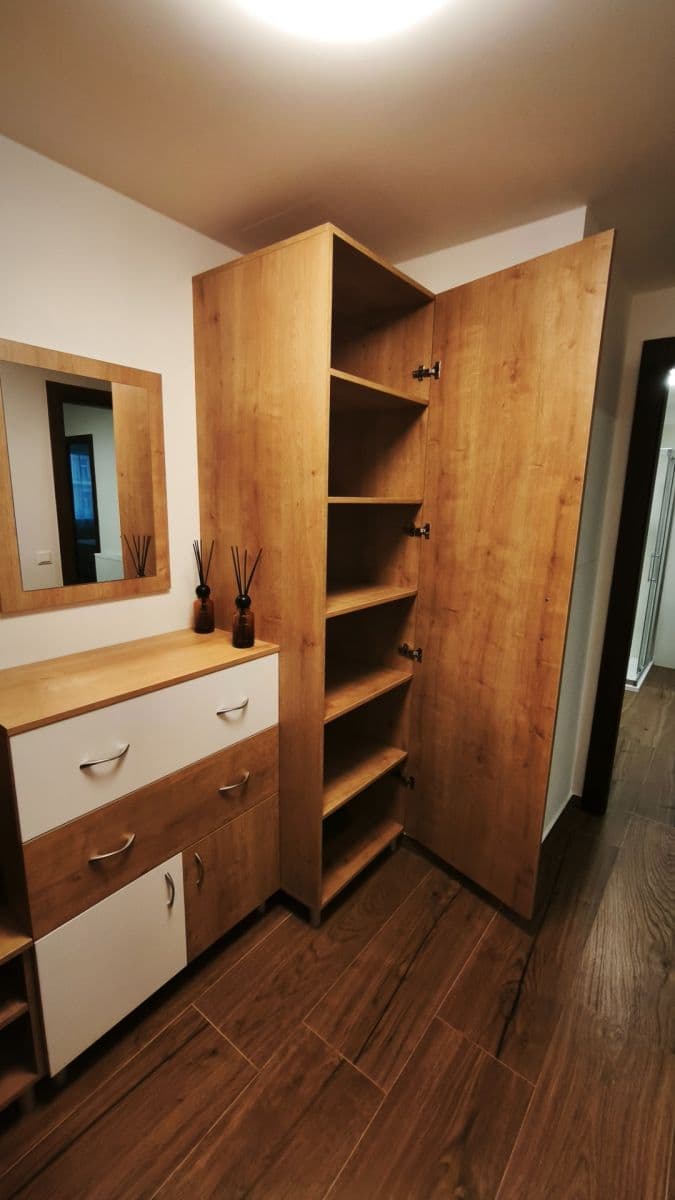 1 bedroom with open-plan kitchen flat to rent, 51 m², Třída Jiřího Pelikána, Olomouc, Olomoucký Region 1 bedroom with open-plan kitchen flat to rent, 51 m², Třída Jiřího Pelikána, Olomouc, Olomoucký Region