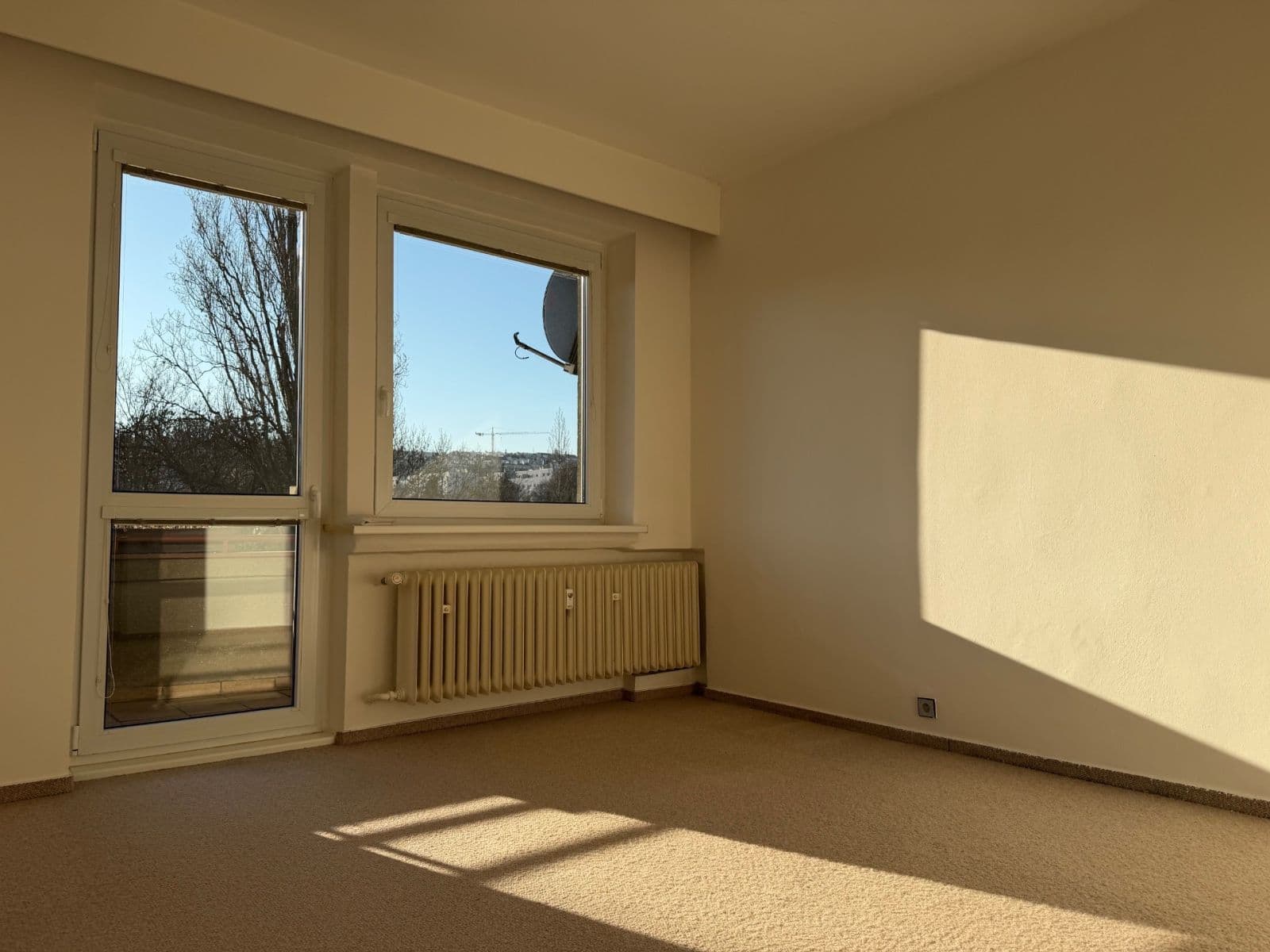 3 bedroom flat to rent, 94 m², Na Petynce, Prague, Prague 3 bedroom flat to rent, 94 m², Na Petynce, Prague, Prague