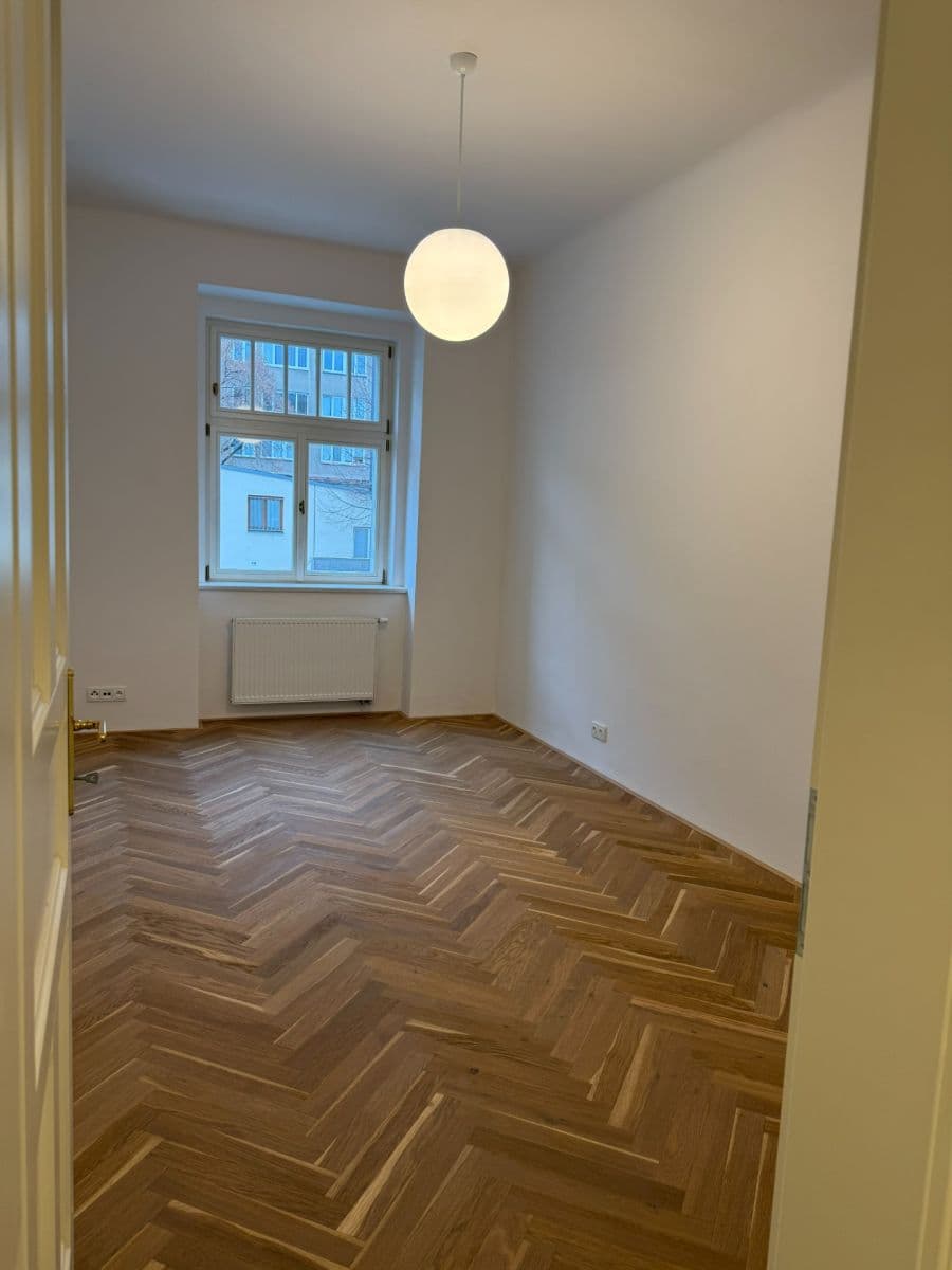 2 bedroom with open-plan kitchen flat to rent, 69 m², 28. pluku, Prague, Prague 2 bedroom with open-plan kitchen flat to rent, 69 m², 28. pluku, Prague, Prague