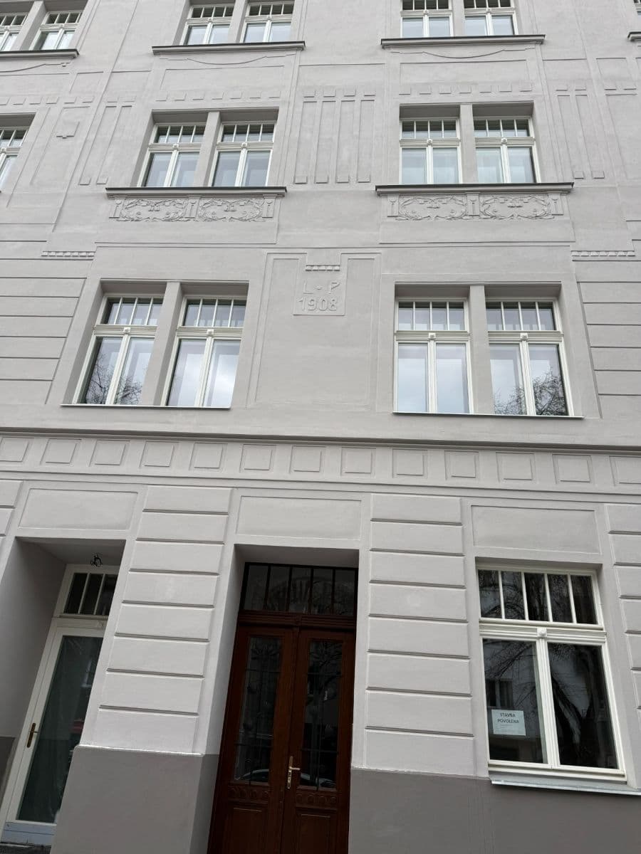 2 bedroom with open-plan kitchen flat to rent, 69 m², 28. pluku, Prague, Prague 2 bedroom with open-plan kitchen flat to rent, 69 m², 28. pluku, Prague, Prague