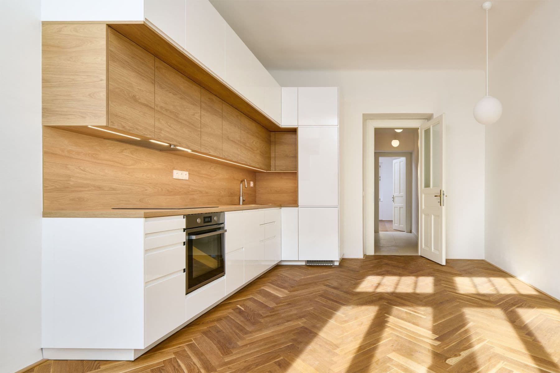2 bedroom with open-plan kitchen flat to rent, 70 m², 28. pluku, Prague, Prague 2 bedroom with open-plan kitchen flat to rent, 70 m², 28. pluku, Prague, Prague