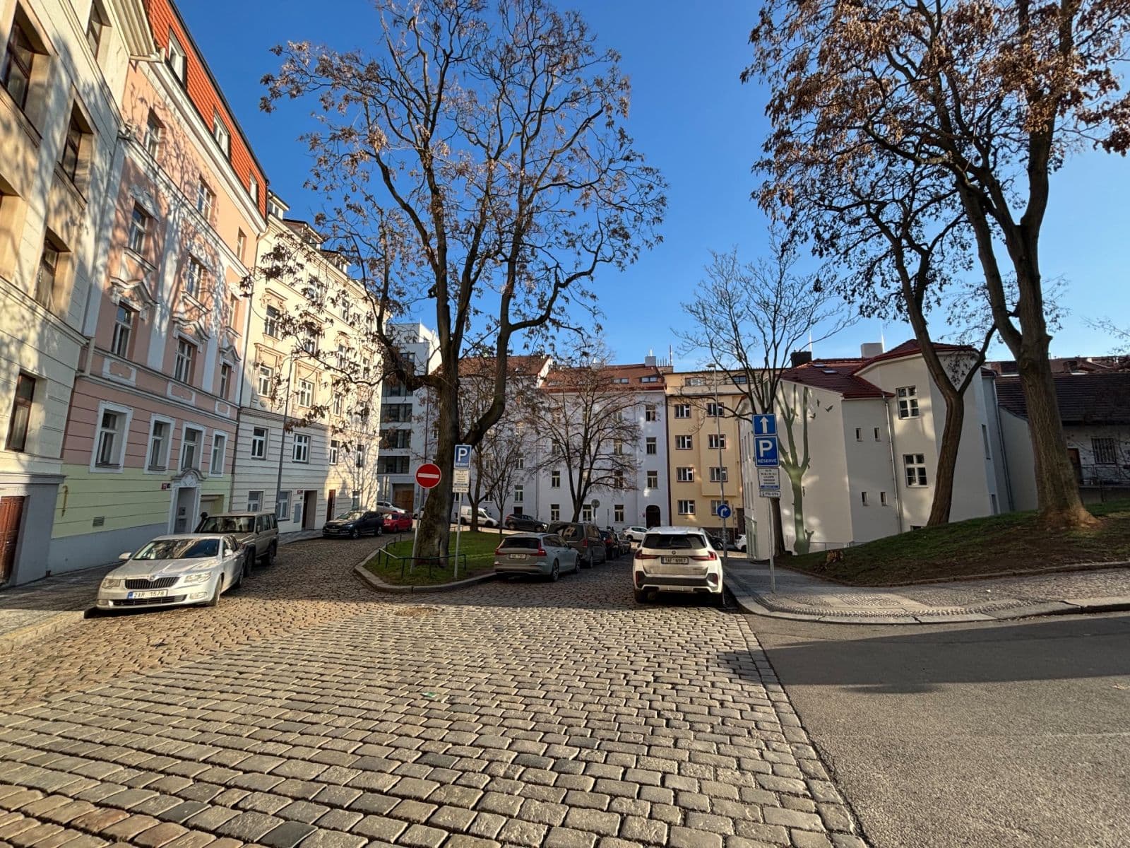 1 bedroom with open-plan kitchen flat for sale, 57 m², Černomořská, Prague, Prague 1 bedroom with open-plan kitchen flat for sale, 57 m², Černomořská, Prague, Prague