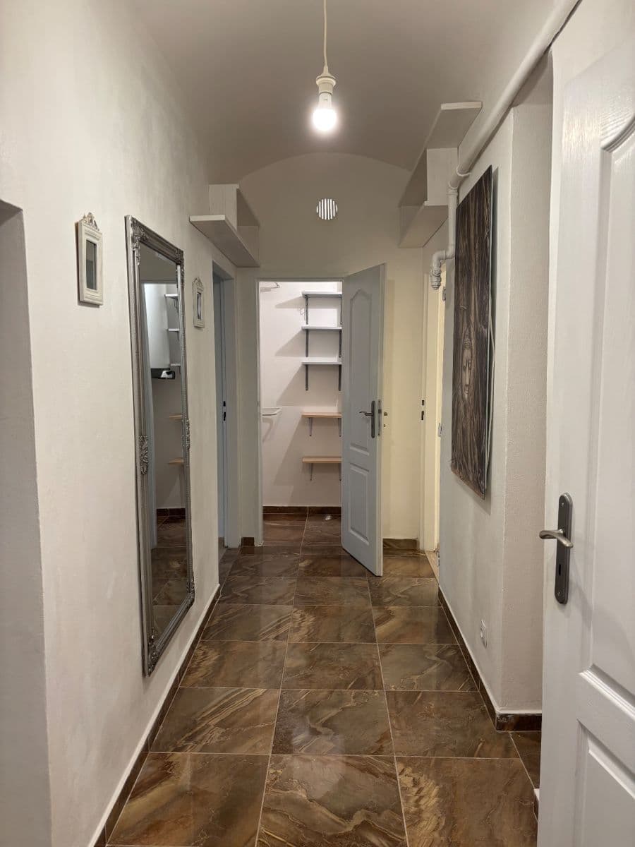 1 bedroom with open-plan kitchen flat for sale, 57 m², Černomořská, Prague, Prague 1 bedroom with open-plan kitchen flat for sale, 57 m², Černomořská, Prague, Prague