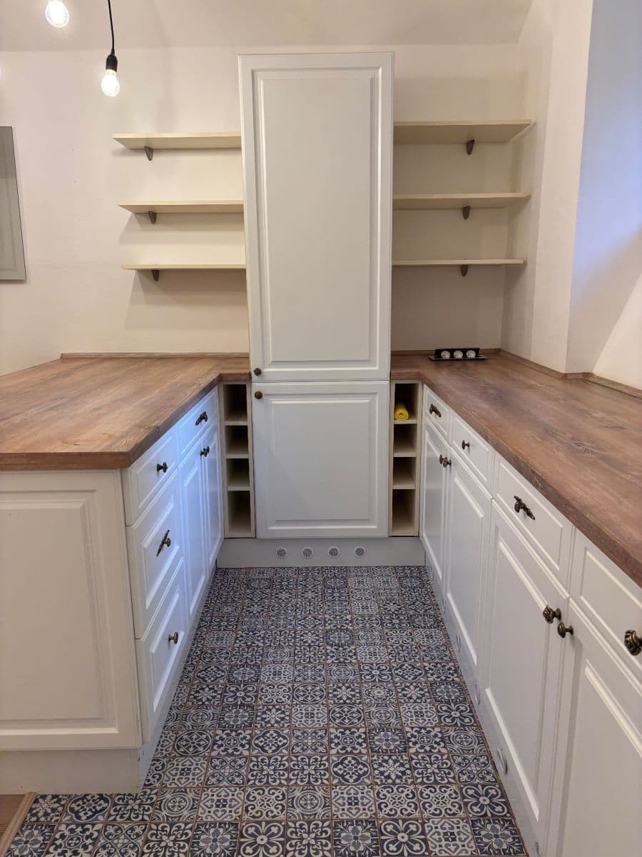 1 bedroom with open-plan kitchen flat for sale, 57 m², Černomořská, Prague, Prague 1 bedroom with open-plan kitchen flat for sale, 57 m², Černomořská, Prague, Prague