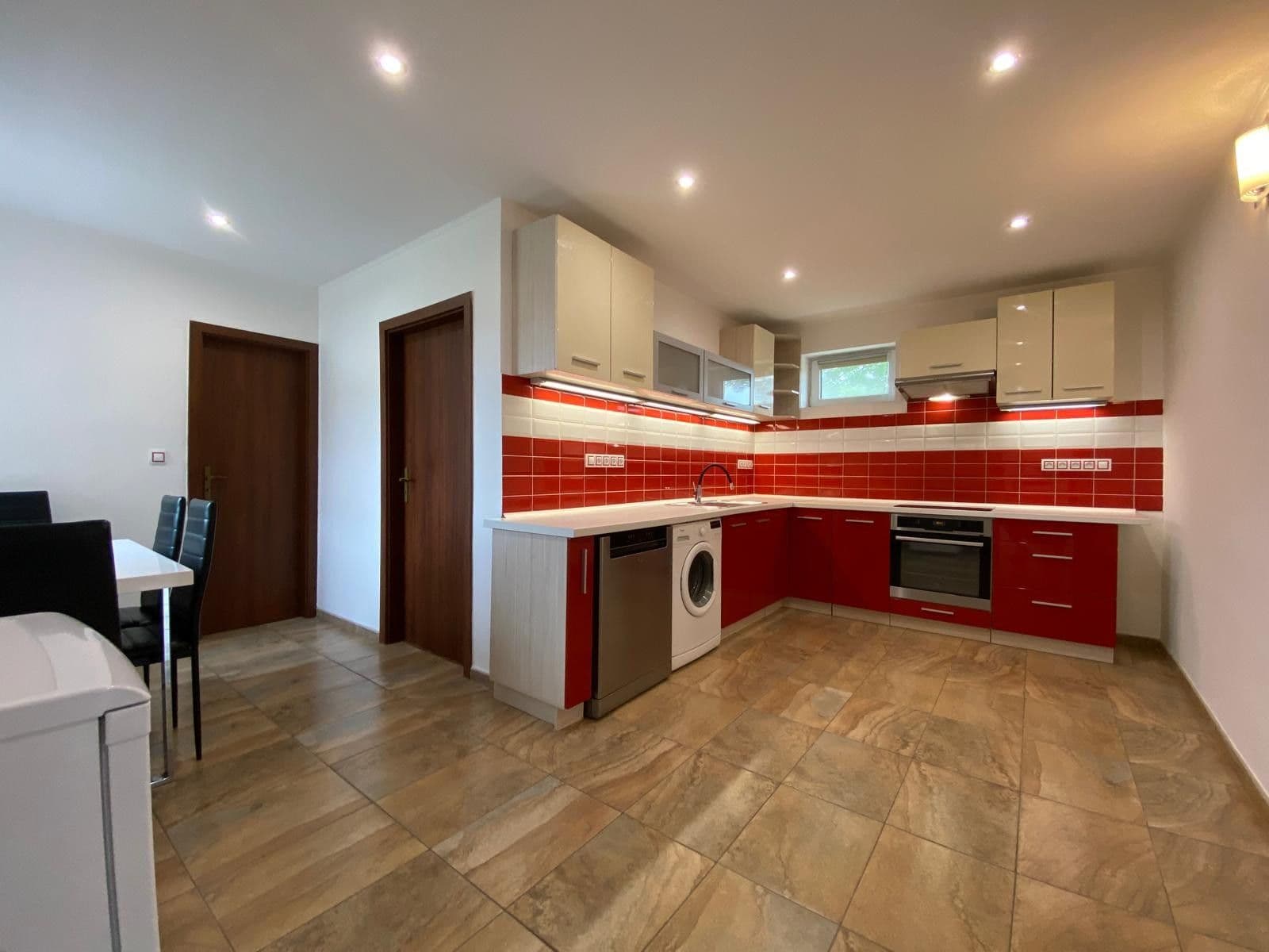 house to rent, 157 m², Klučov, Středočeský Region house to rent, 157 m², Klučov, Středočeský Region