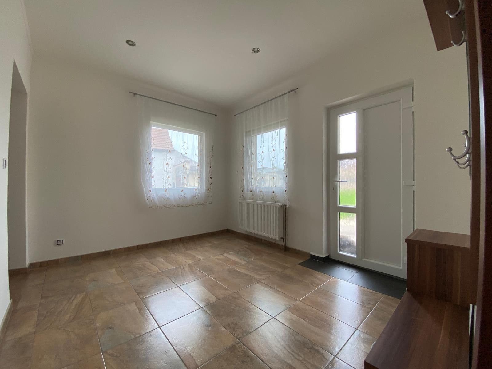 house to rent, 157 m², Klučov, Středočeský Region house to rent, 157 m², Klučov, Středočeský Region