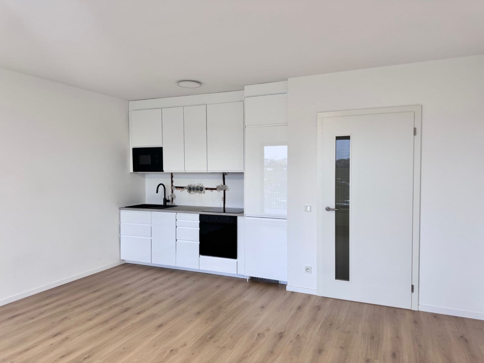 Studio flat to rent, 38 m², Tupolevova, Prague, Prague Studio flat to rent, 38 m², Tupolevova, Prague, Prague