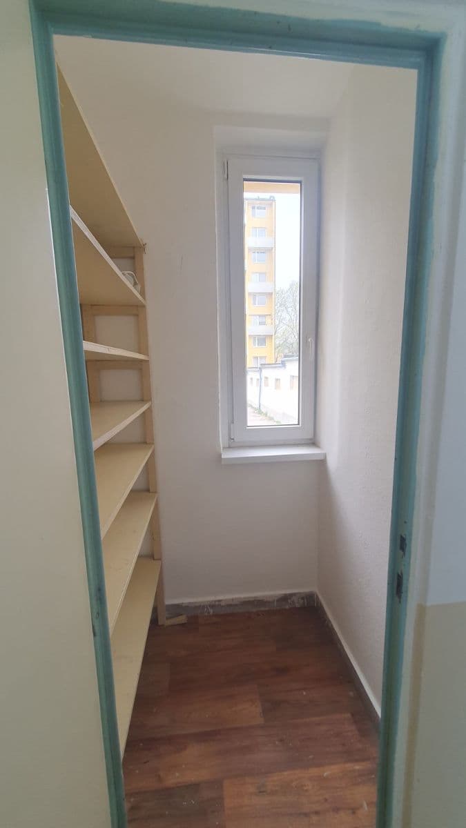 1 bedroom flat to rent, 37 m², Absolonova, Brno, Jihomoravský Region 1 bedroom flat to rent, 37 m², Absolonova, Brno, Jihomoravský Region