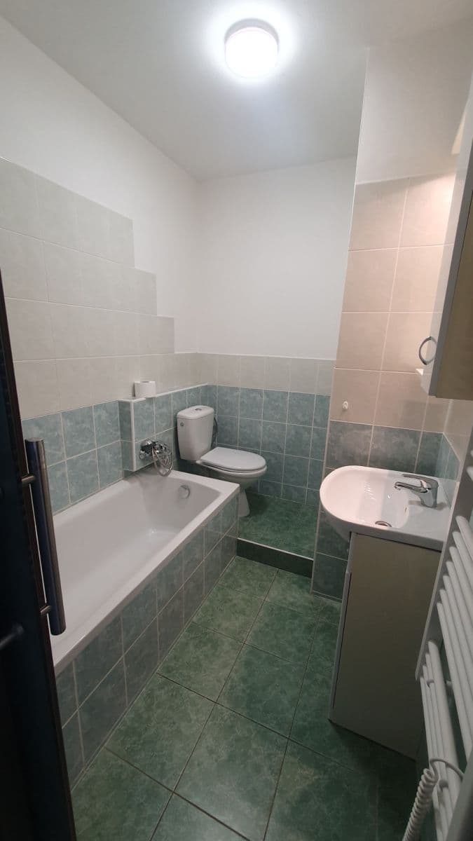 1 bedroom flat to rent, 37 m², Absolonova, Brno, Jihomoravský Region 1 bedroom flat to rent, 37 m², Absolonova, Brno, Jihomoravský Region