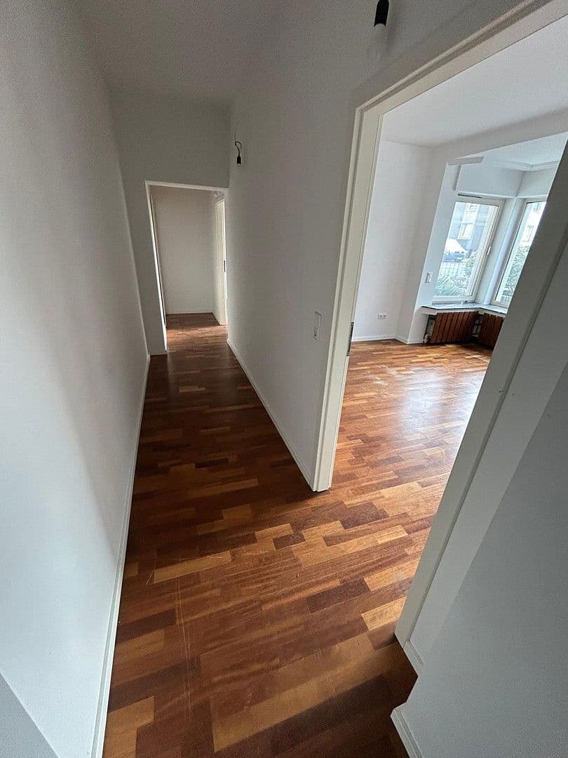 3 bedroom with open-plan kitchen flat to rent, 105 m², Brakerstr. 17, Bielefeld, North Rhine-Westphalia 3 bedroom with open-plan kitchen flat to rent, 105 m², Brakerstr. 17, Bielefeld, North Rhine-Westphalia