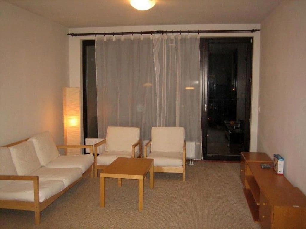 1 bedroom with open-plan kitchen flat to rent, 56 m², Jeremiášova, Prague, Prague 1 bedroom with open-plan kitchen flat to rent, 56 m², Jeremiášova, Prague, Prague