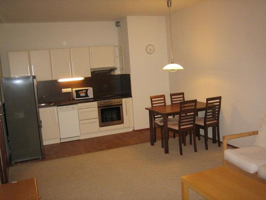 1 bedroom with open-plan kitchen flat to rent, 56 m², Jeremiášova, Prague, Prague 1 bedroom with open-plan kitchen flat to rent, 56 m², Jeremiášova, Prague, Prague