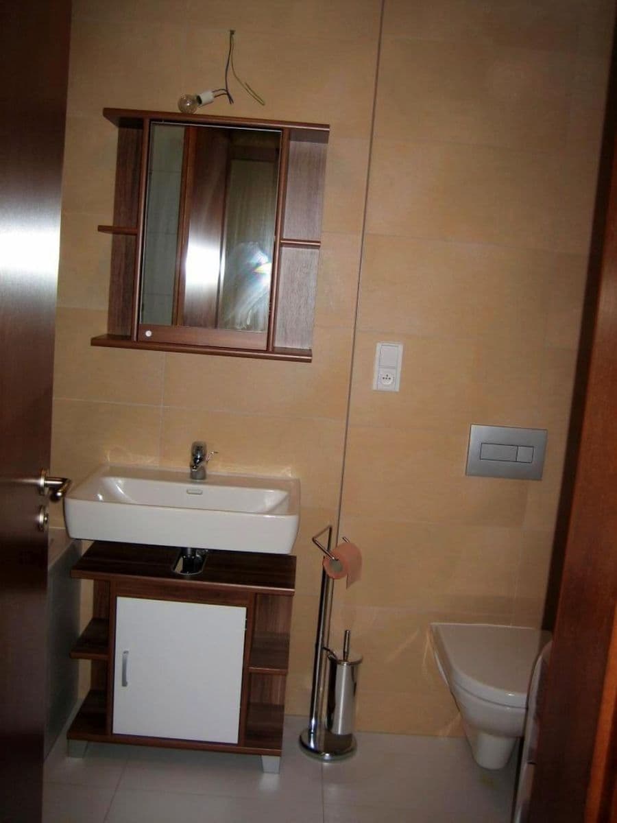 1 bedroom with open-plan kitchen flat to rent, 56 m², Jeremiášova, Prague, Prague 1 bedroom with open-plan kitchen flat to rent, 56 m², Jeremiášova, Prague, Prague