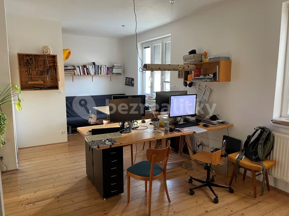 Studio flat to rent, 37 m², Jiraskova, Tábor, Jihočeský Region Studio flat to rent, 37 m², Jiraskova, Tábor, Jihočeský Region