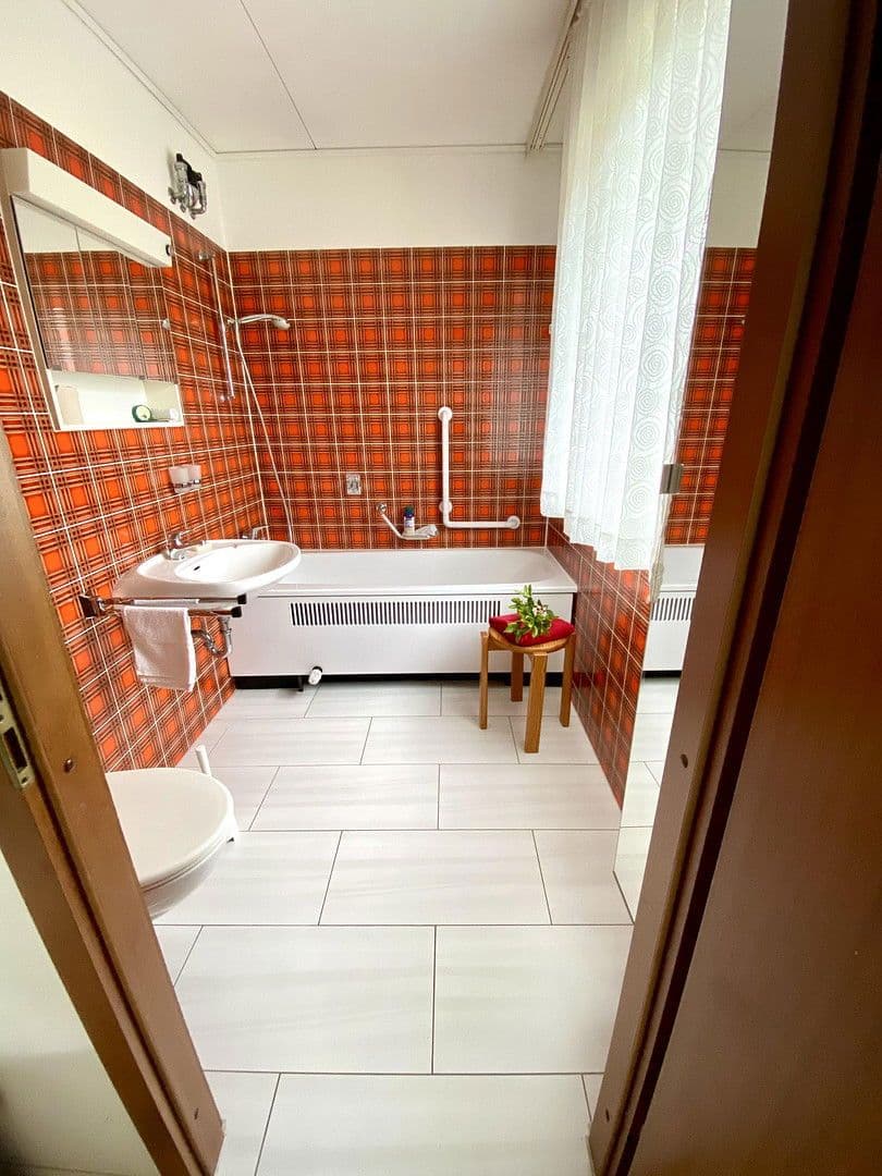 house for sale, 205 m², Haselweg 3, Jestetten, Baden-Württemberg house for sale, 205 m², Haselweg 3, Jestetten, Baden-Württemberg