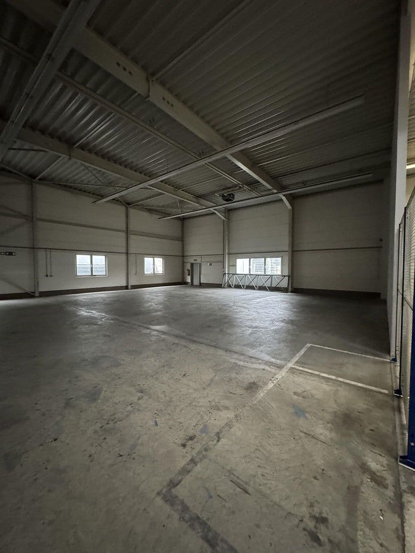 non-residential property to rent, 1,150 m², Bietigheim-Bissingen, Baden-Württemberg non-residential property to rent, 1,150 m², Bietigheim-Bissingen, Baden-Württemberg